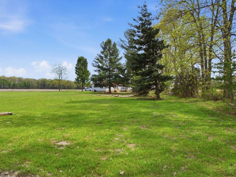 11479 Brownstown Arnheim Road, Franklin Twp, OH 45121 Photo 13