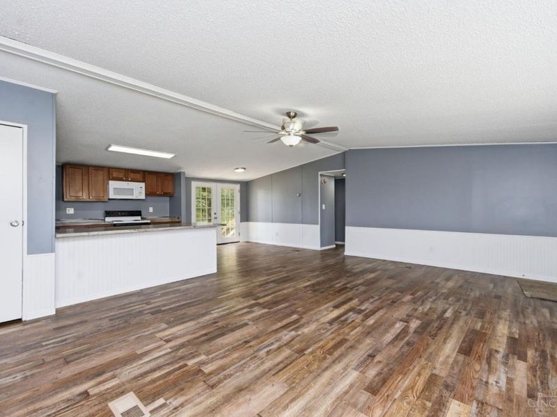 11479 Brownstown Arnheim Road, Franklin Twp, OH 45121 Photo 16