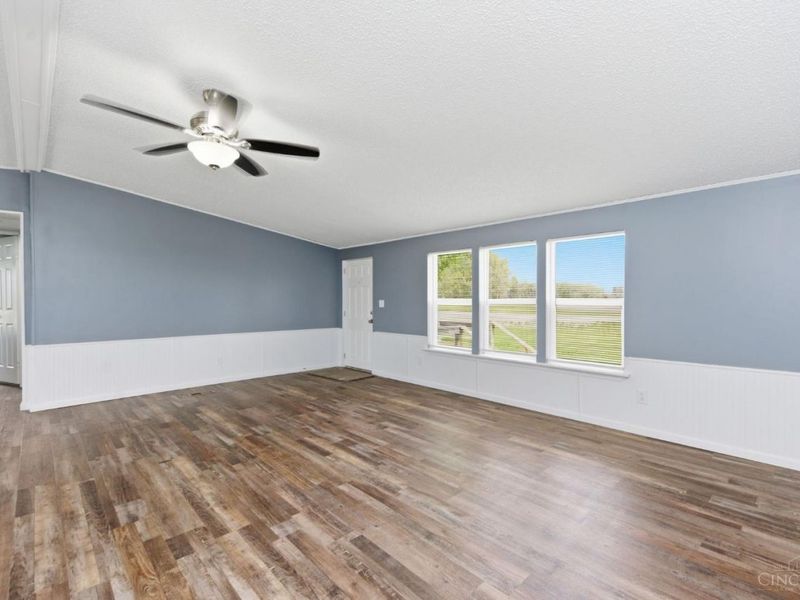 11479 Brownstown Arnheim Road, Franklin Twp, OH 45121 Photo 18