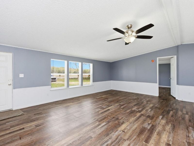 11479 Brownstown Arnheim Road, Franklin Twp, OH 45121 Photo 19
