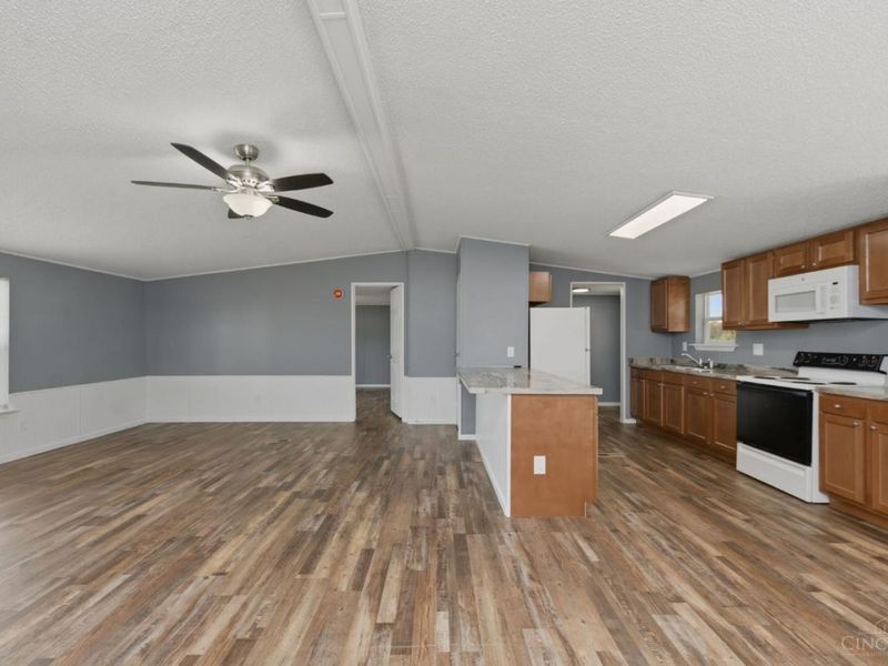 11479 Brownstown Arnheim Road, Franklin Twp, OH 45121 Photo 20