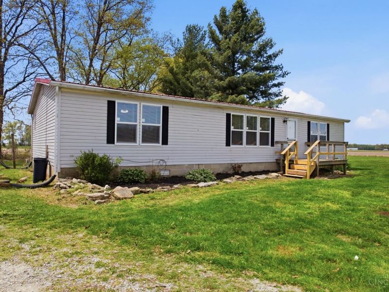 11479 Brownstown Arnheim Road, Franklin Twp, OH 45121 Photo 4
