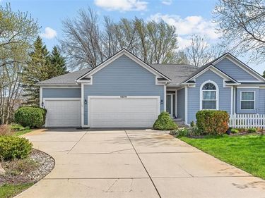 12311 Water Greens Court , Fenton Twp, MI 48430