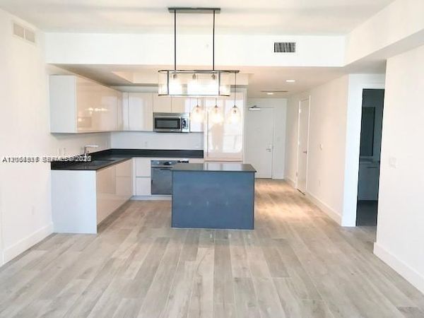 1010 Brickell Ave , Unit 4609, Miami, FL 33131