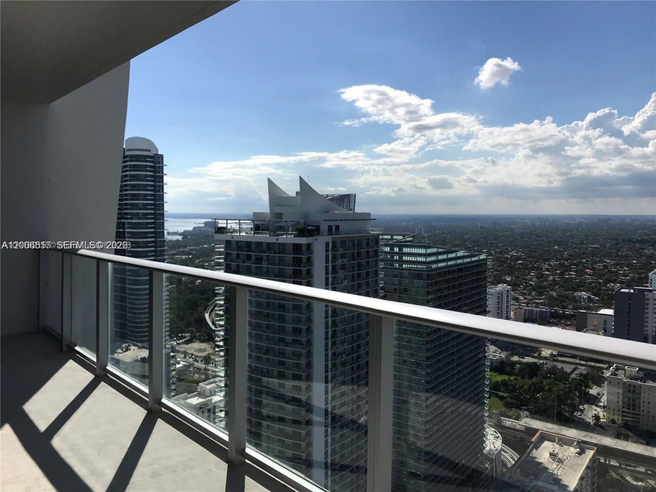 1010 Brickell Ave, Unit 4609, Miami, FL 33131 Photo