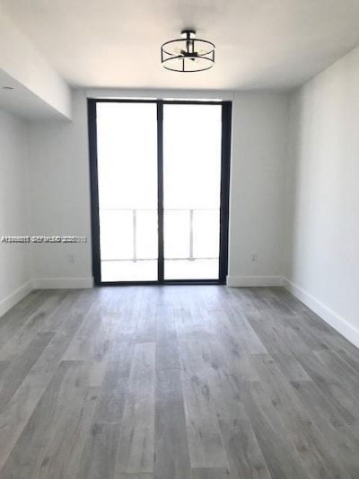 1010 Brickell Ave, Unit 4609, Miami, FL 33131 Photo