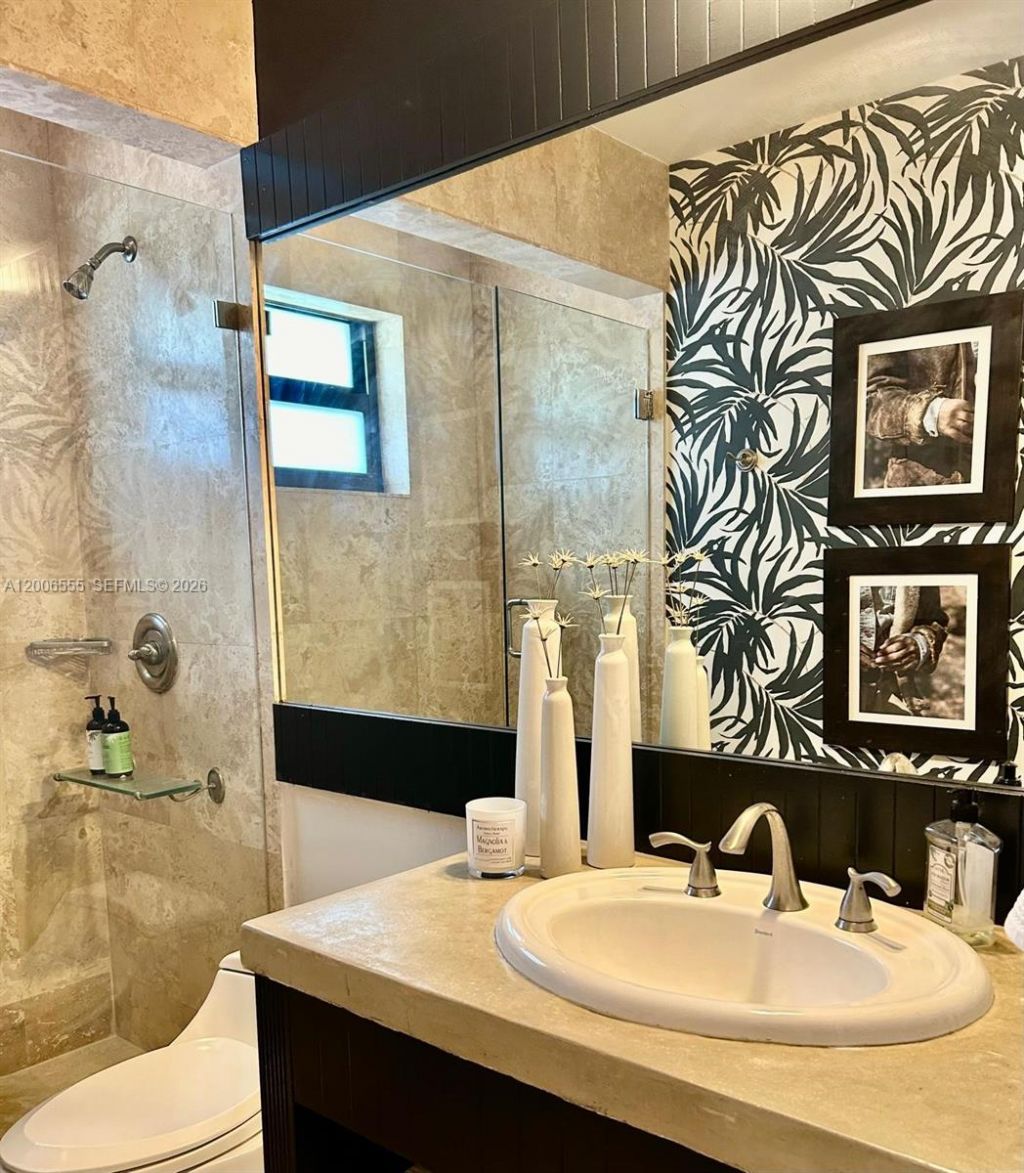 825 N Bel Air Dr, Plantation, FL 33317 Photo