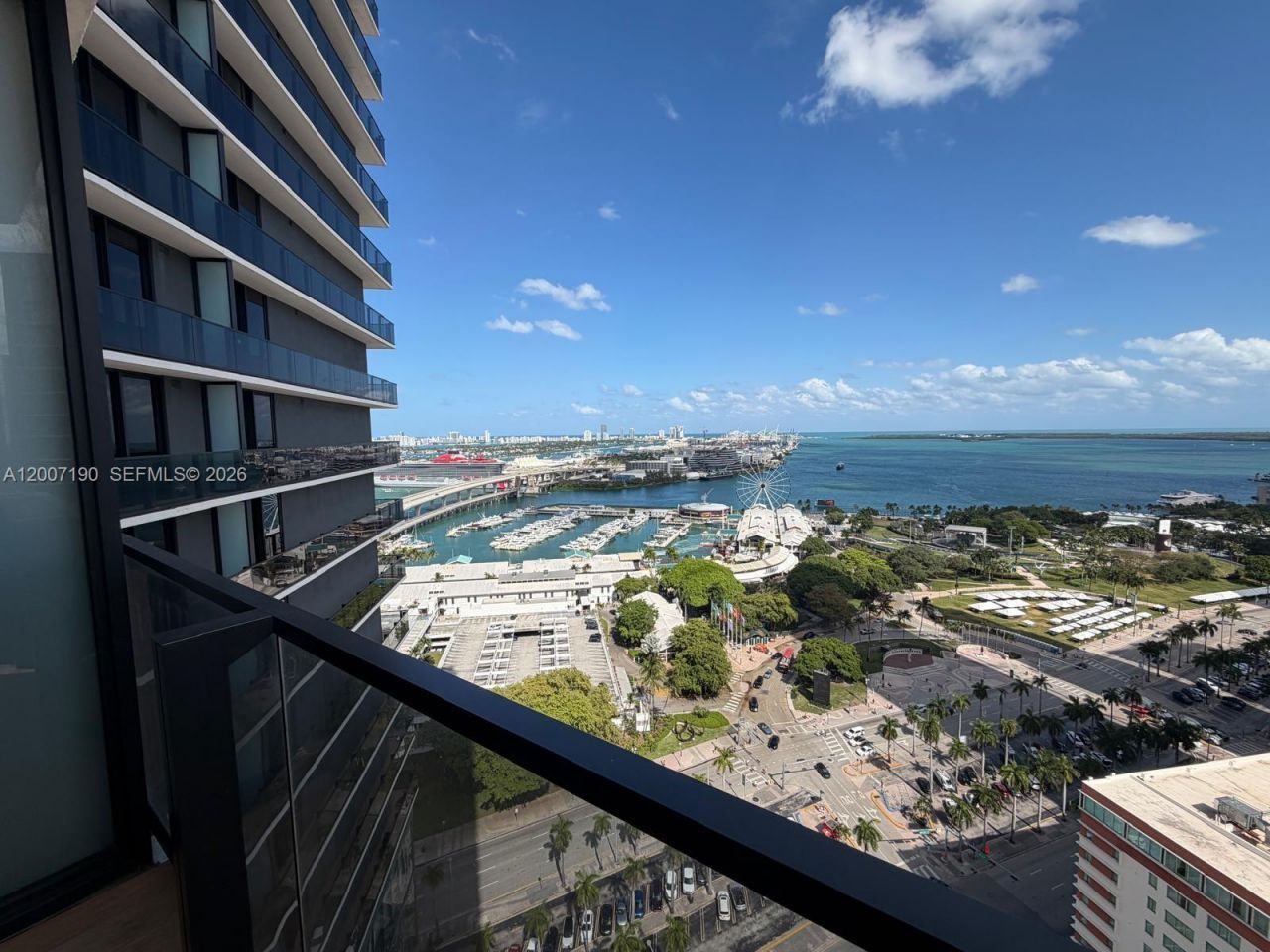 398 NE 5th St , Unit 2015, Miami, FL 33132 Photo
