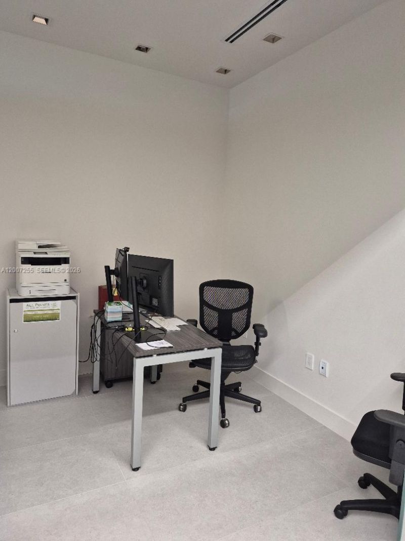 1695 NW 110th Ave , Unit 106, Sweetwater, FL 33172 Photo