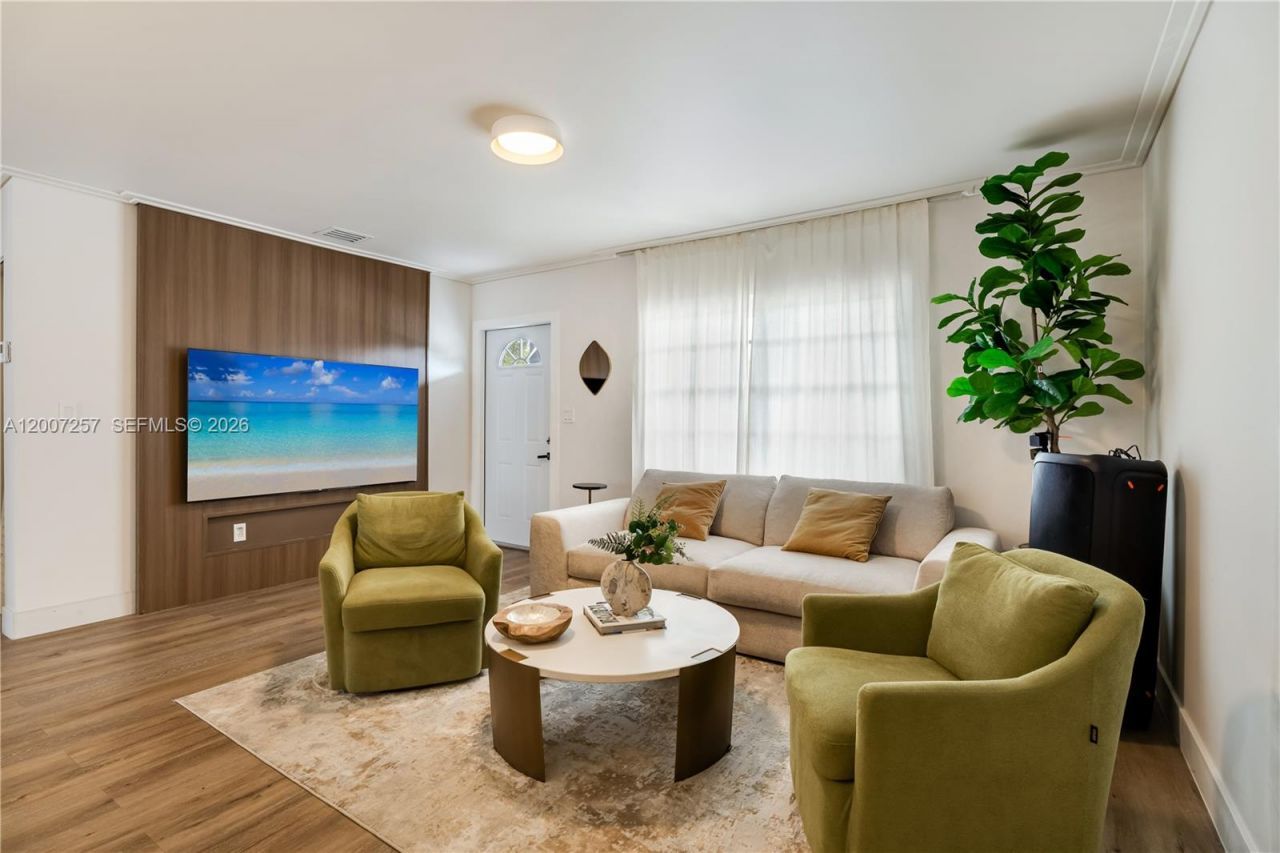 7051 Tyler St, Hollywood, FL 33024 Photo