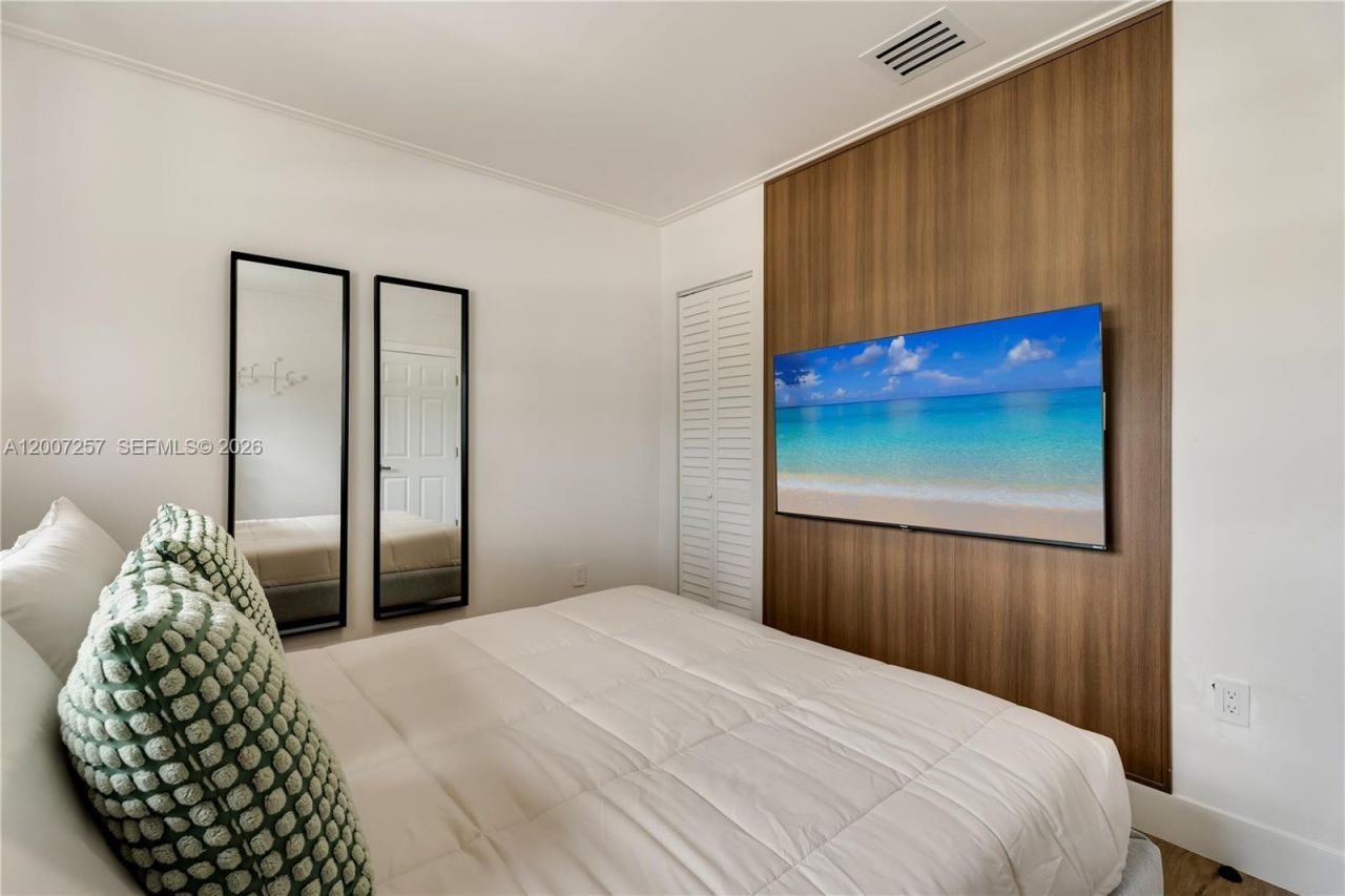 7051 Tyler St, Hollywood, FL 33024 Photo