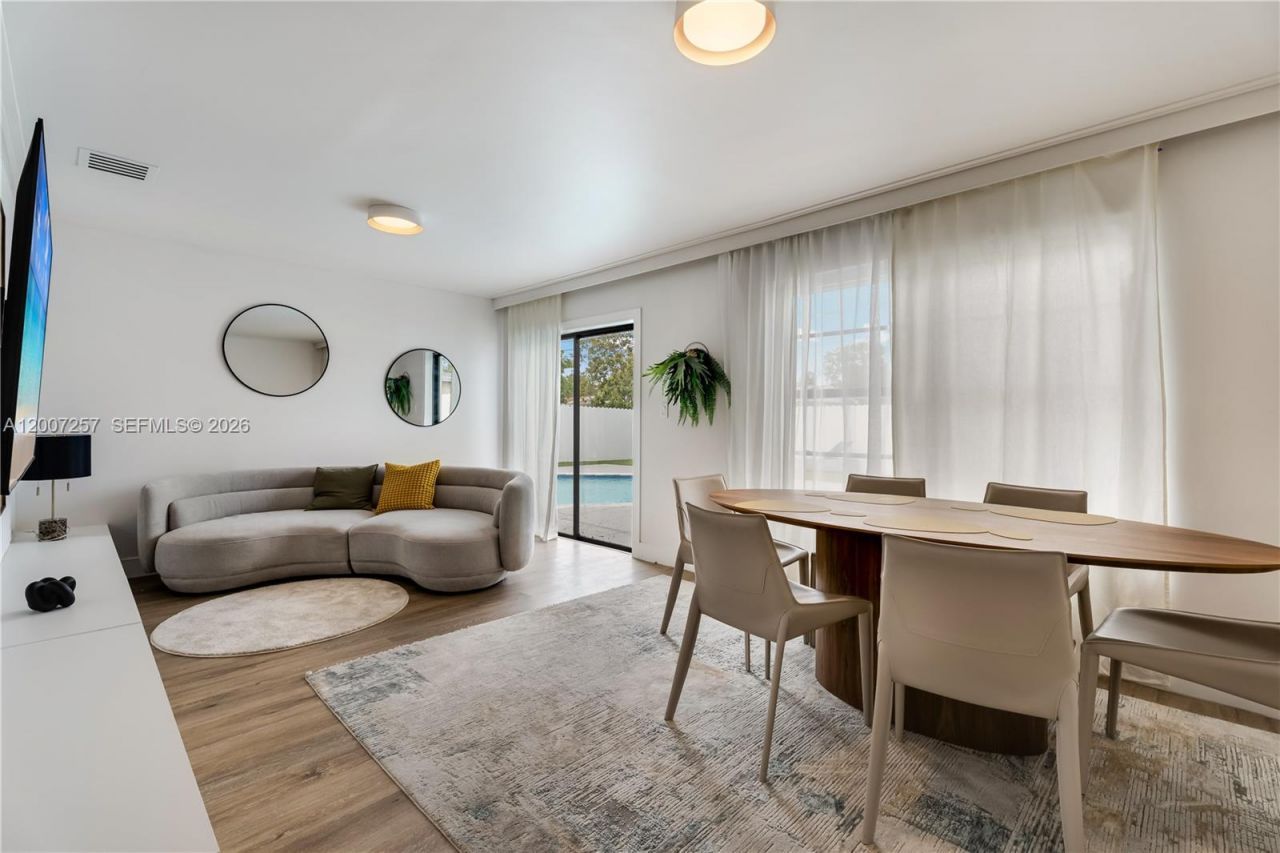 7051 Tyler St, Hollywood, FL 33024 Photo