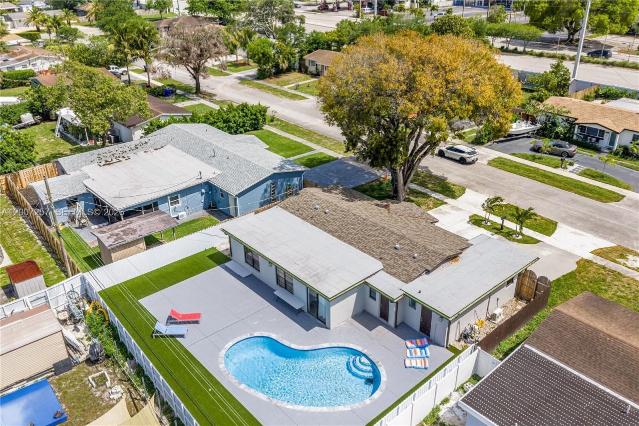 7051 Tyler St, Hollywood, FL 33024 Photo