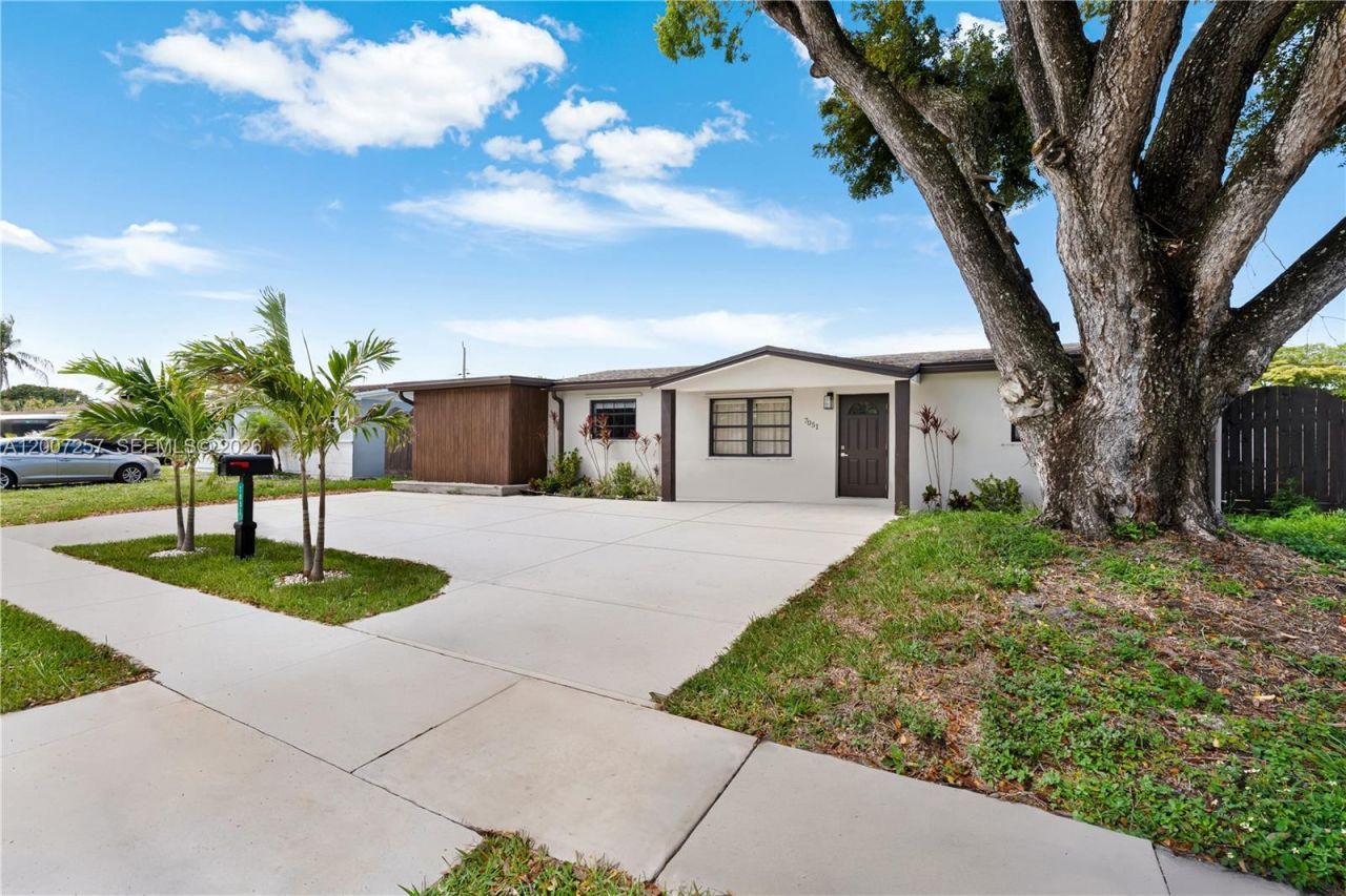 7051 Tyler St, Hollywood, FL 33024 Photo