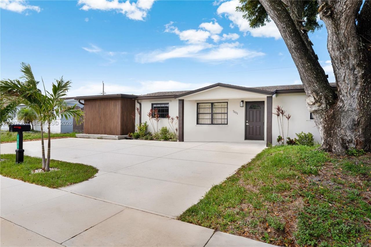 7051 Tyler St, Hollywood, FL 33024 Photo