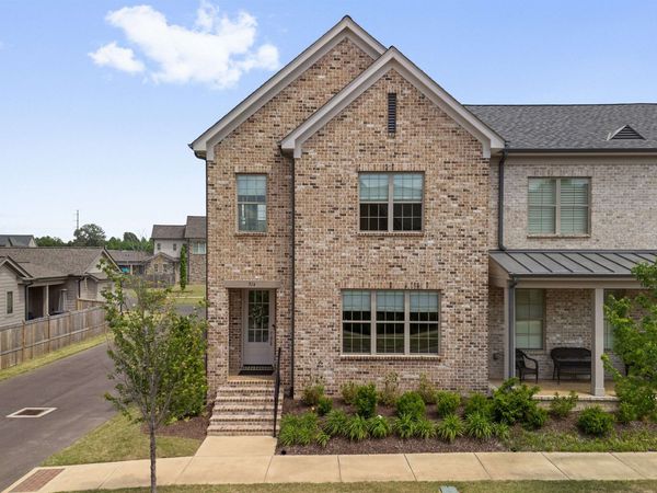 514 ARMEL DR, Collierville, TN 38017