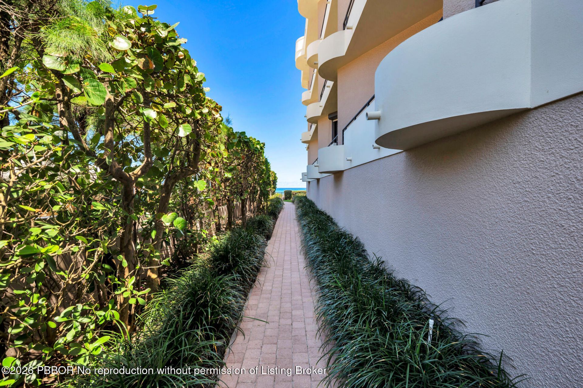 110 Sunset Avenue, Unit 4-A, Palm Beach, FL 33480 Photo