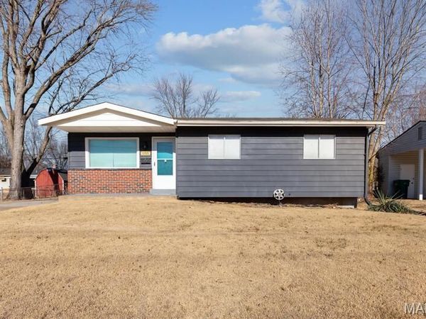 1155 Mullanphy Road , Florissant, MO 63031