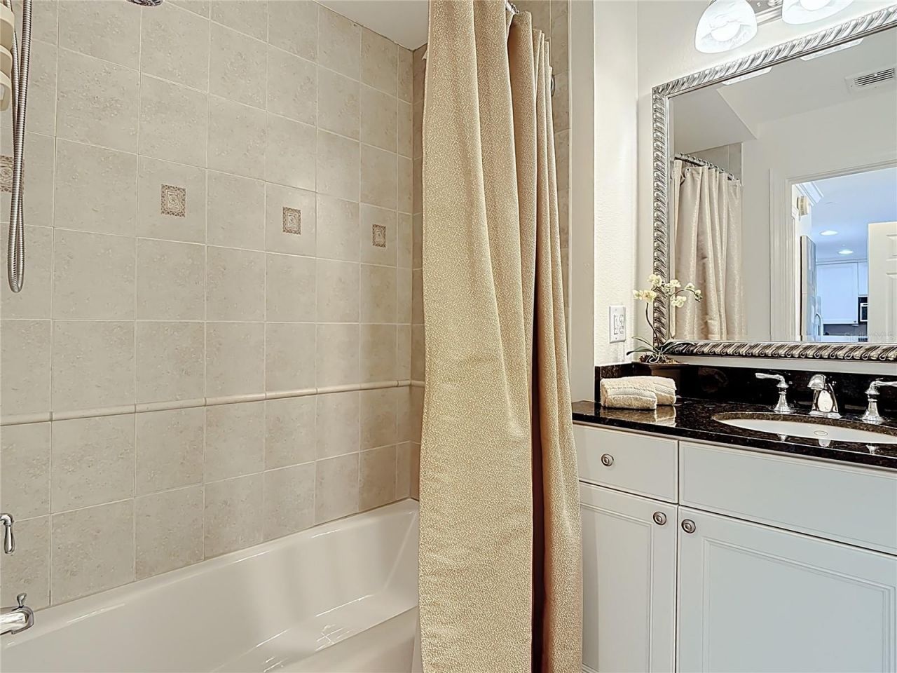 1362 Centre Court Ridge Drive , Unit 204, Reunion, FL 34747 Photo