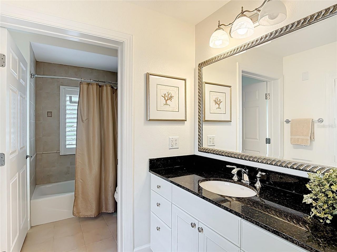 1362 Centre Court Ridge Drive , Unit 204, Reunion, FL 34747 Photo