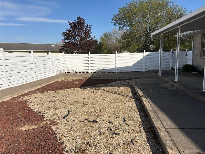 911 E Central Street, Union City, OH 45390 Photo 21