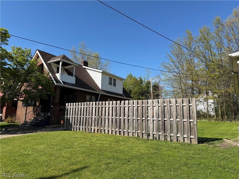 895 Rondel Road, Cleveland, OH 44110 Photo 10