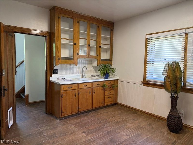 895 Rondel Road, Cleveland, OH 44110 Photo 15