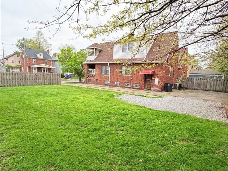 895 Rondel Road, Cleveland, OH 44110 Photo 3