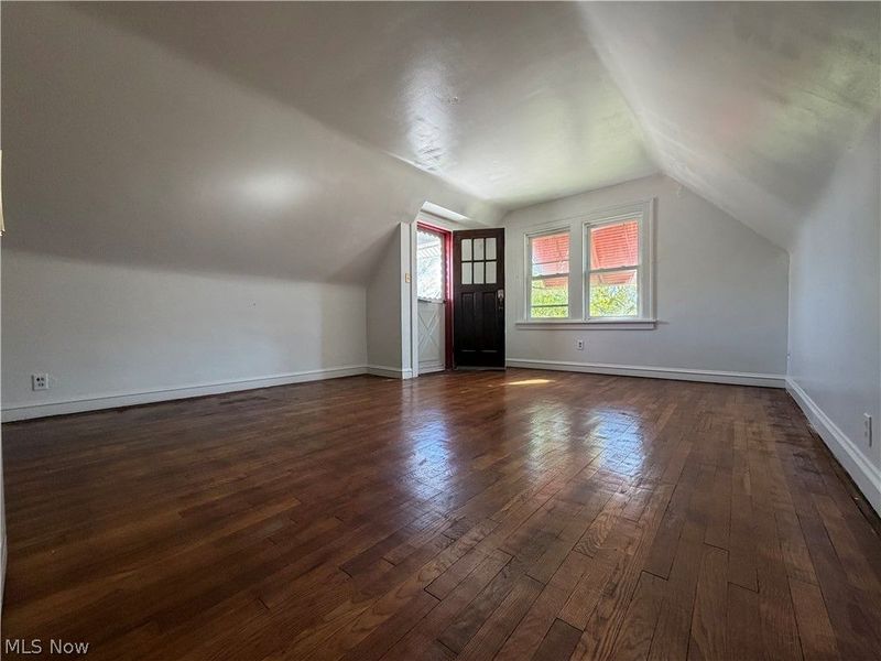 895 Rondel Road, Cleveland, OH 44110 Photo 37