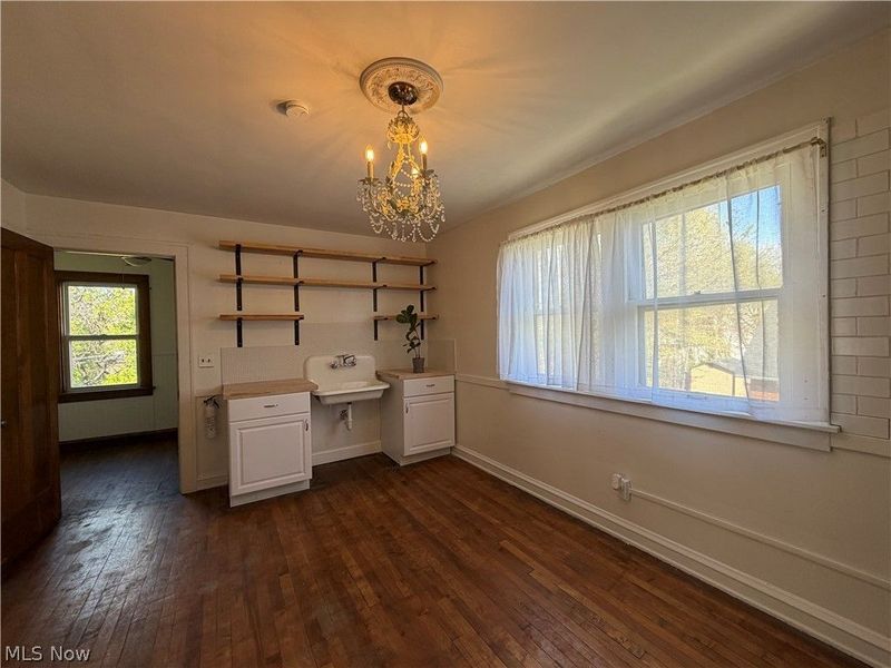 895 Rondel Road, Cleveland, OH 44110 Photo 45