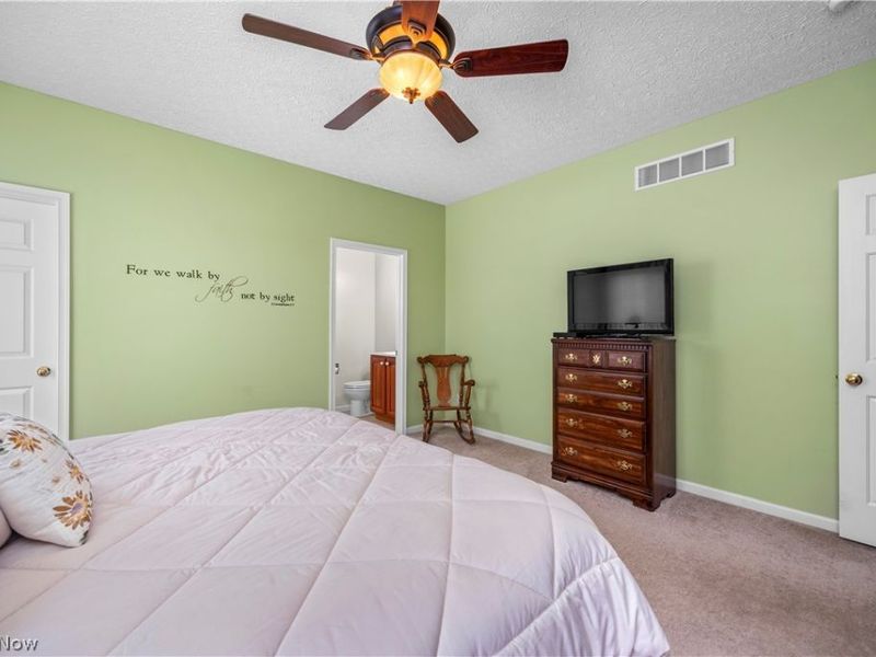 884 Lakeview Court, Kent, OH 44240 Photo 17