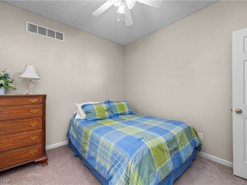 884 Lakeview Court, Kent, OH 44240 Photo 21