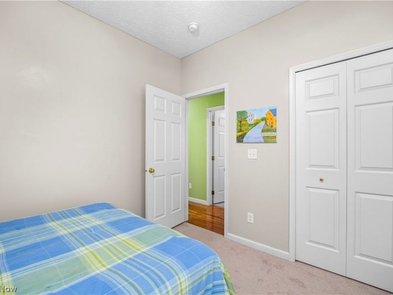 884 Lakeview Court, Kent, OH 44240 Photo 22