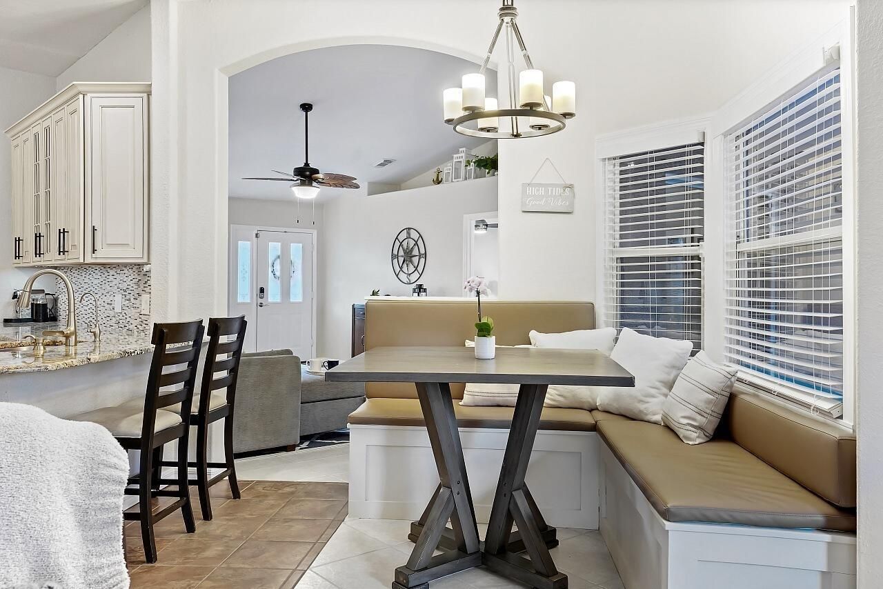 8015 97th Court, Vero Beach, FL 32967 Photo