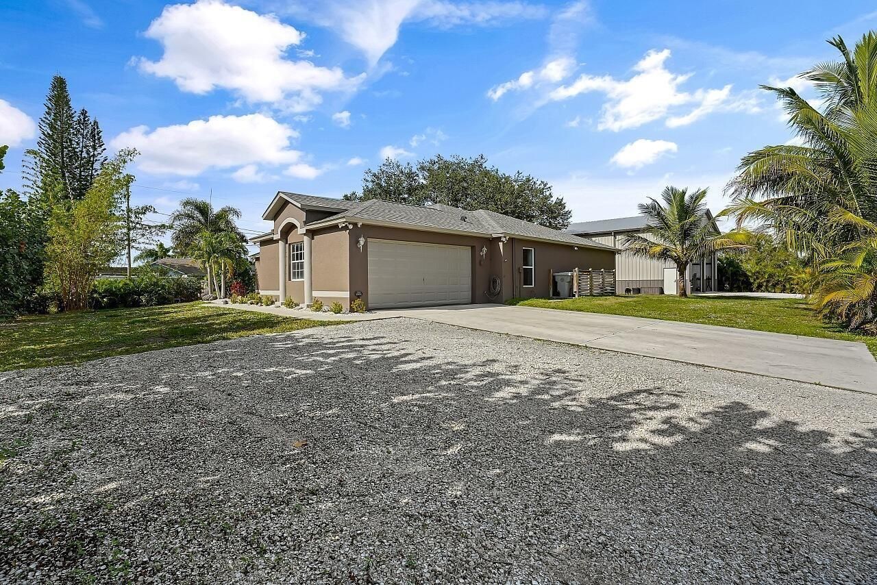 8015 97th Court, Vero Beach, FL 32967 Photo