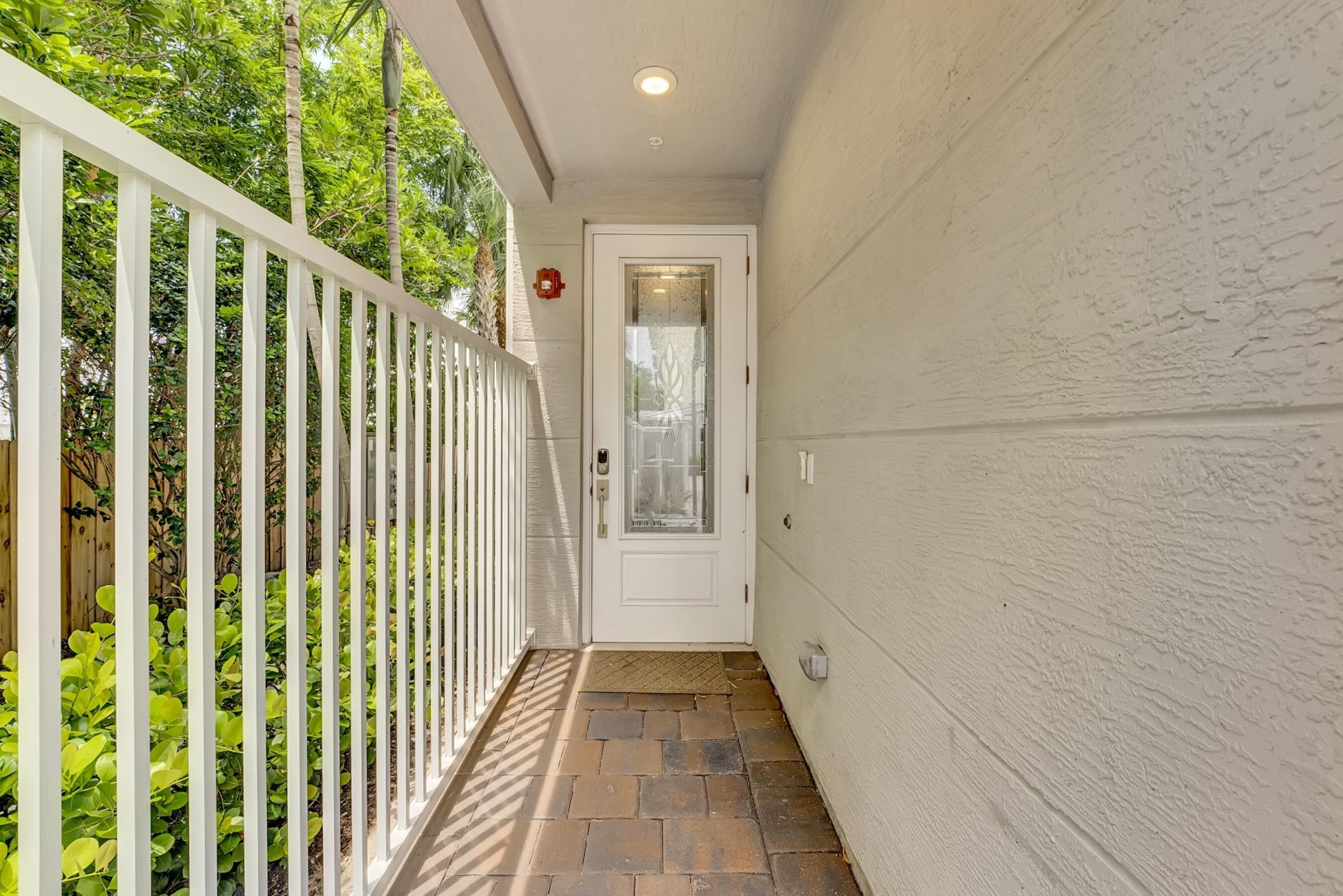 1045 Harbor Villas Drive, Unit 5, North Palm Beach, FL 33408 Photo