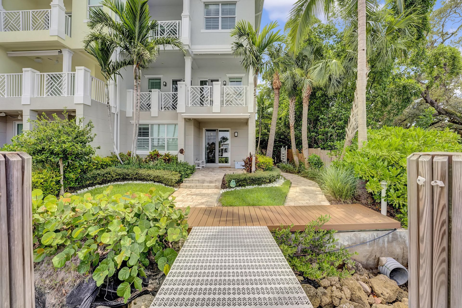 1045 Harbor Villas Drive, Unit 5, North Palm Beach, FL 33408 Photo