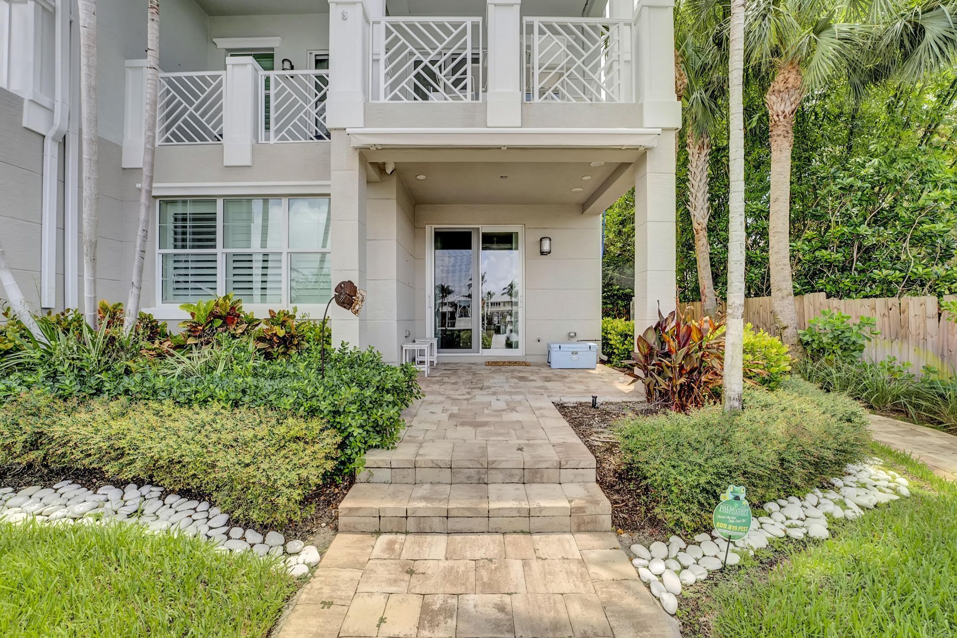 1045 Harbor Villas Drive, Unit 5, North Palm Beach, FL 33408 Photo