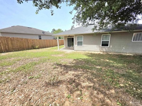 197 Millet Cir, Cantonment, FL 32533