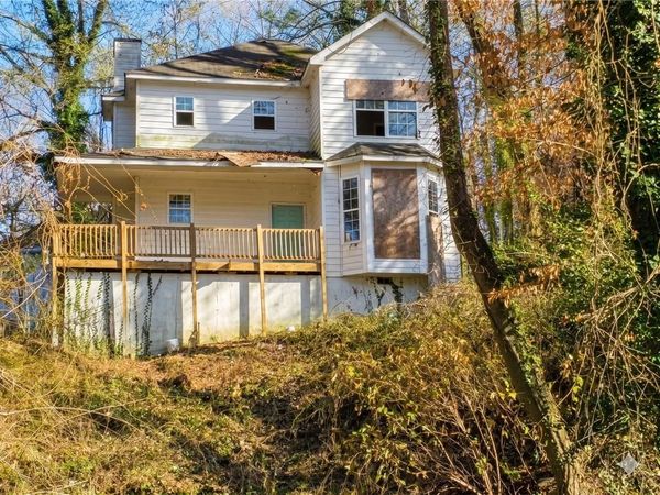 987 N Eugenia Place NW, Atlanta, GA 30318