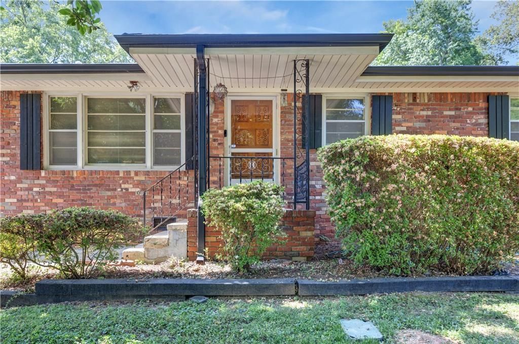367 Camilla Circle Sw, Mableton, GA 30126 Main Photo