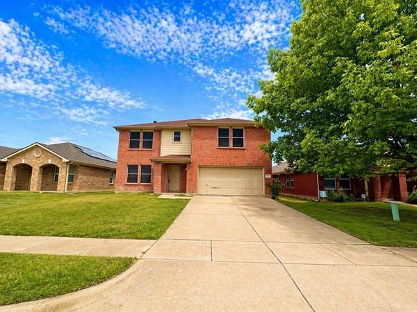 5452 San Patricio Drive , Grand Prairie, TX 75052