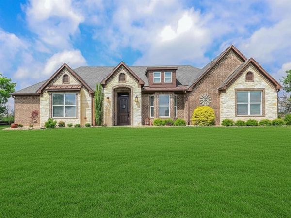 31 Golf Walk Circle , Denison, TX 75020