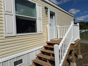 313 Roling Hills Mobile Home Park NY 5, Elbridge, NY 13060