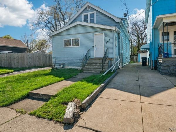 203 Hutchinson Avenue , Buffalo, NY 14215