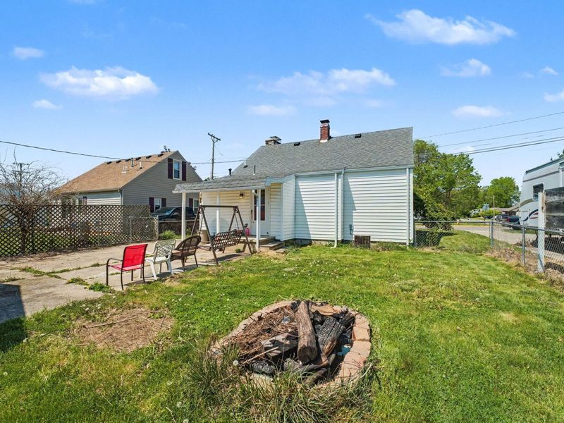633 Floral Avenue, Troy, OH 45373 Photo 32