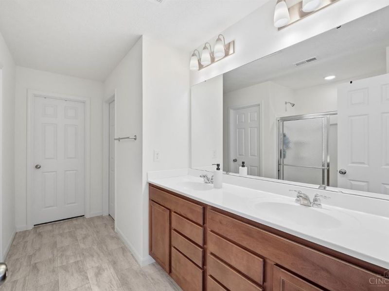 5565 Scenic Trail Drive, Fairfield Twp, OH 45011 Photo 12