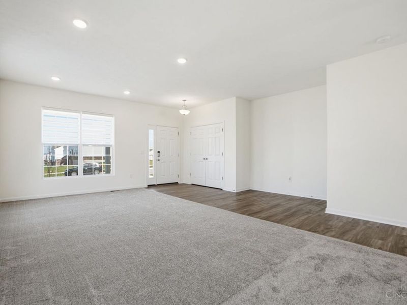 5565 Scenic Trail Drive, Fairfield Twp, OH 45011 Photo 2