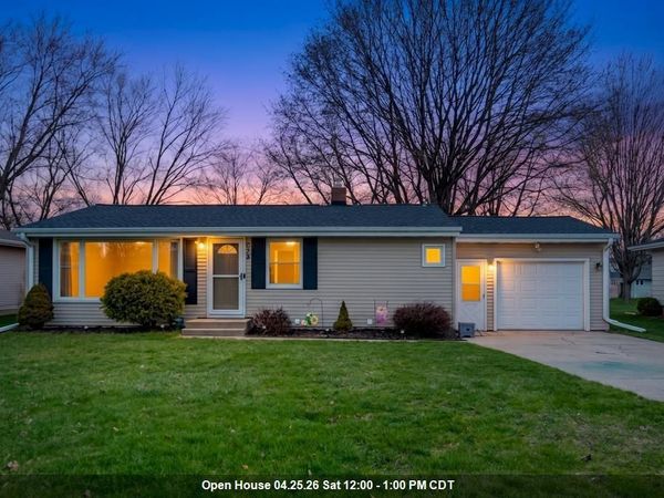 678 LIDA LANE, Green Bay, WI 54301