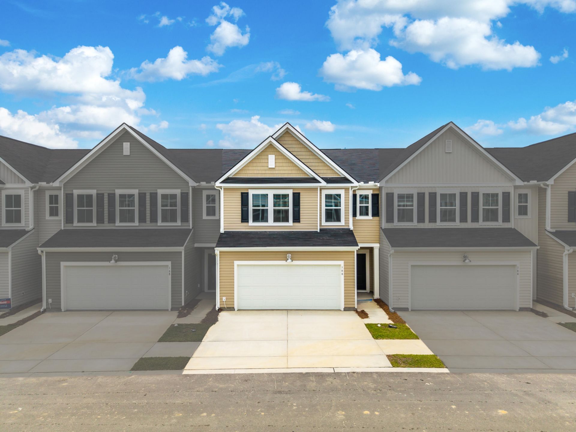 166 Green Thistle Way Photo 1
